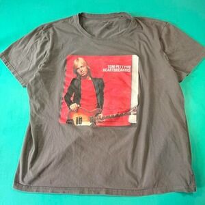 Tom petty and the heartbreakers band tee retro tom petty band graphic t shirt